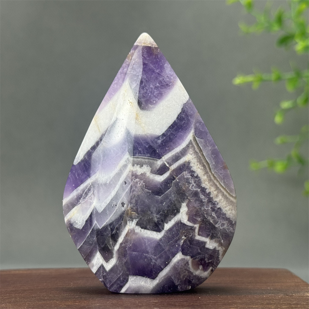 Rare Fantasy Amethyst Free For - Renewable Energy Infrastructure recension och pris